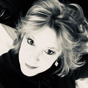 Meet your Posher, Twana